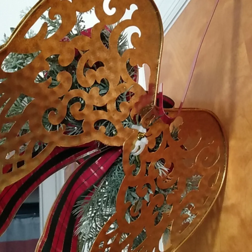 Gold Metal Angel Wings